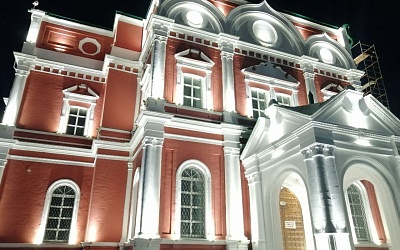 Богоявленский собор тульского кремля украсила архитектурная подсветка